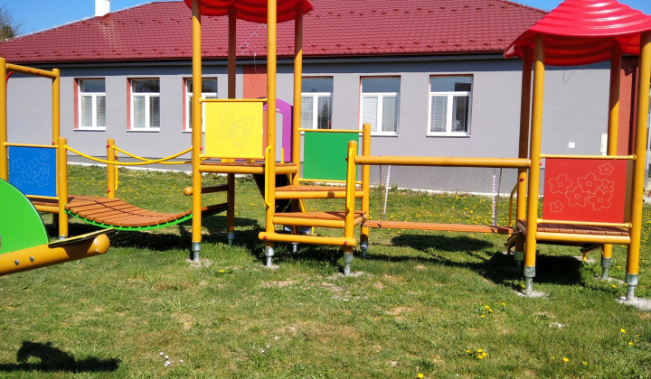 Detské ihrisko v obci Nižná Sitnica