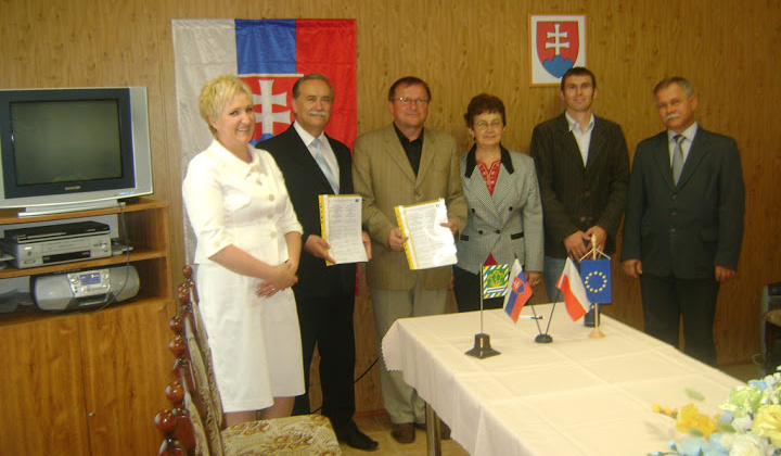 2. fotografia fotogalérie Podpis partnerskej zmluvy